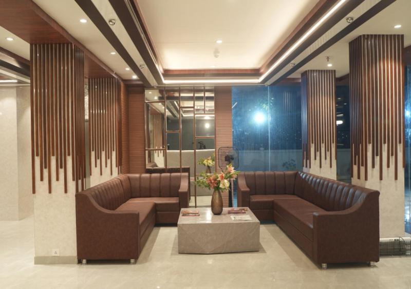 Hotel Jk Celebration Джабалпур Екстериор снимка